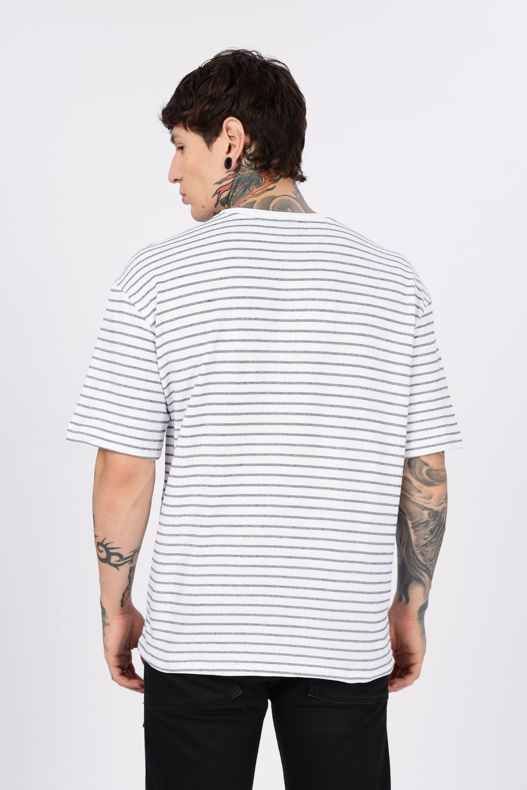 Offline: White Stripes Embroidery Oversized T-shirt