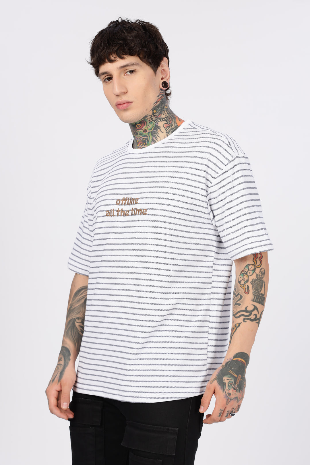 Offline: White Stripes Embroidery Oversized T-shirt