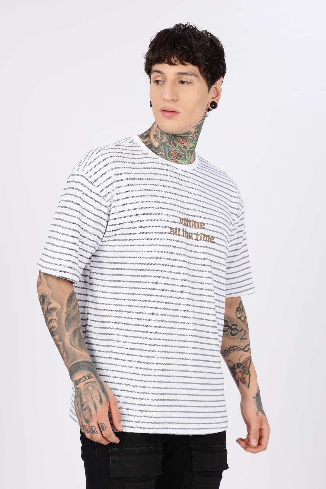 Offline: White Stripes Embroidery Oversized T-shirt