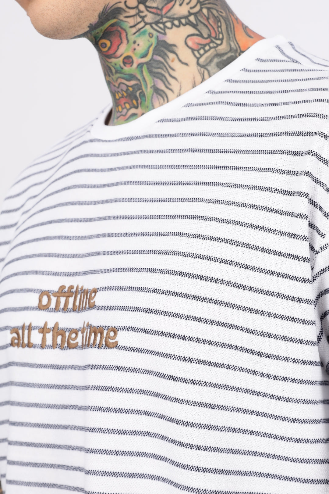 Offline: White Stripes Embroidery Oversized T-shirt