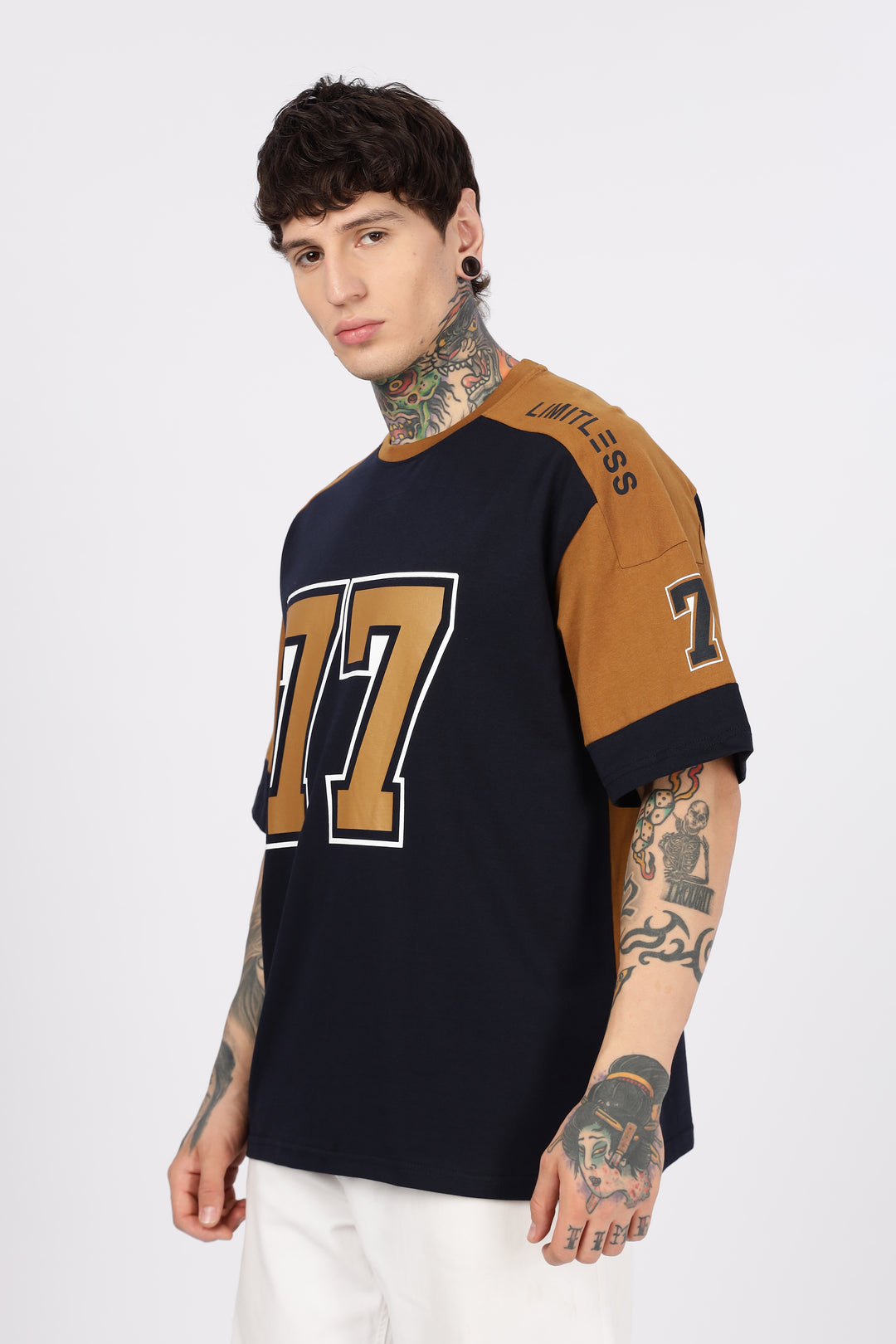Basketball: Oversized T-shirt