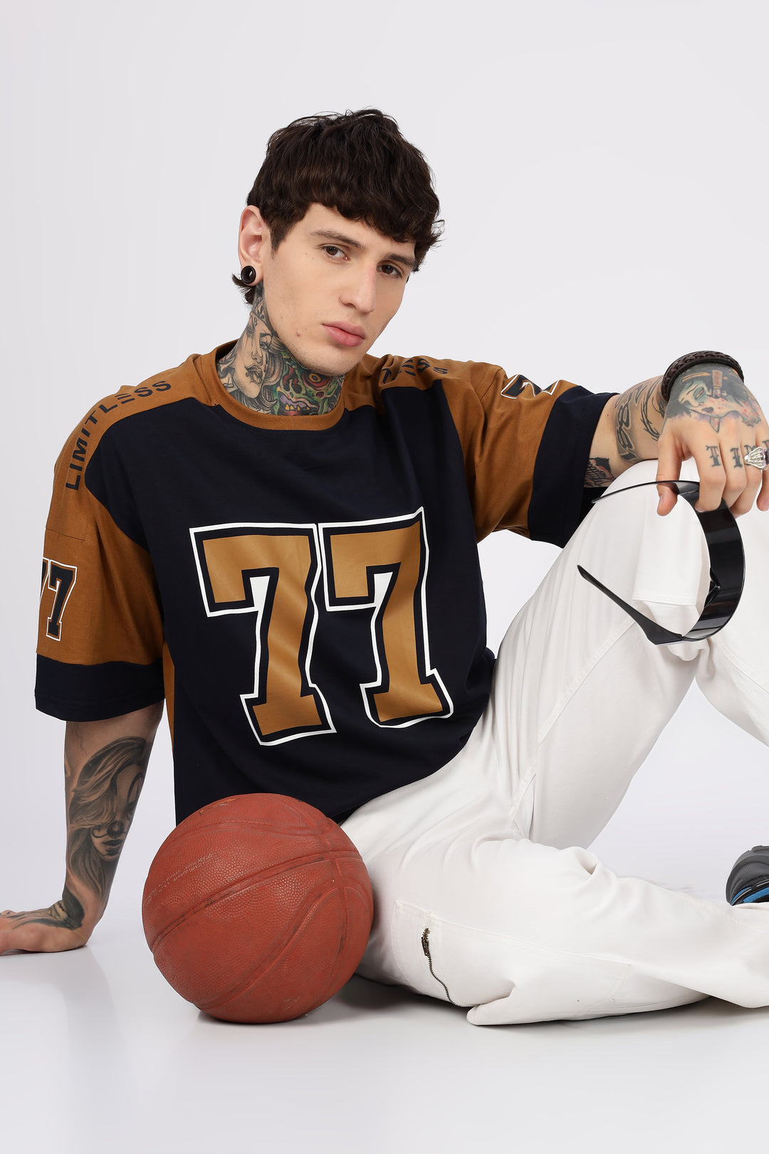Basketball: Oversized T-shirt