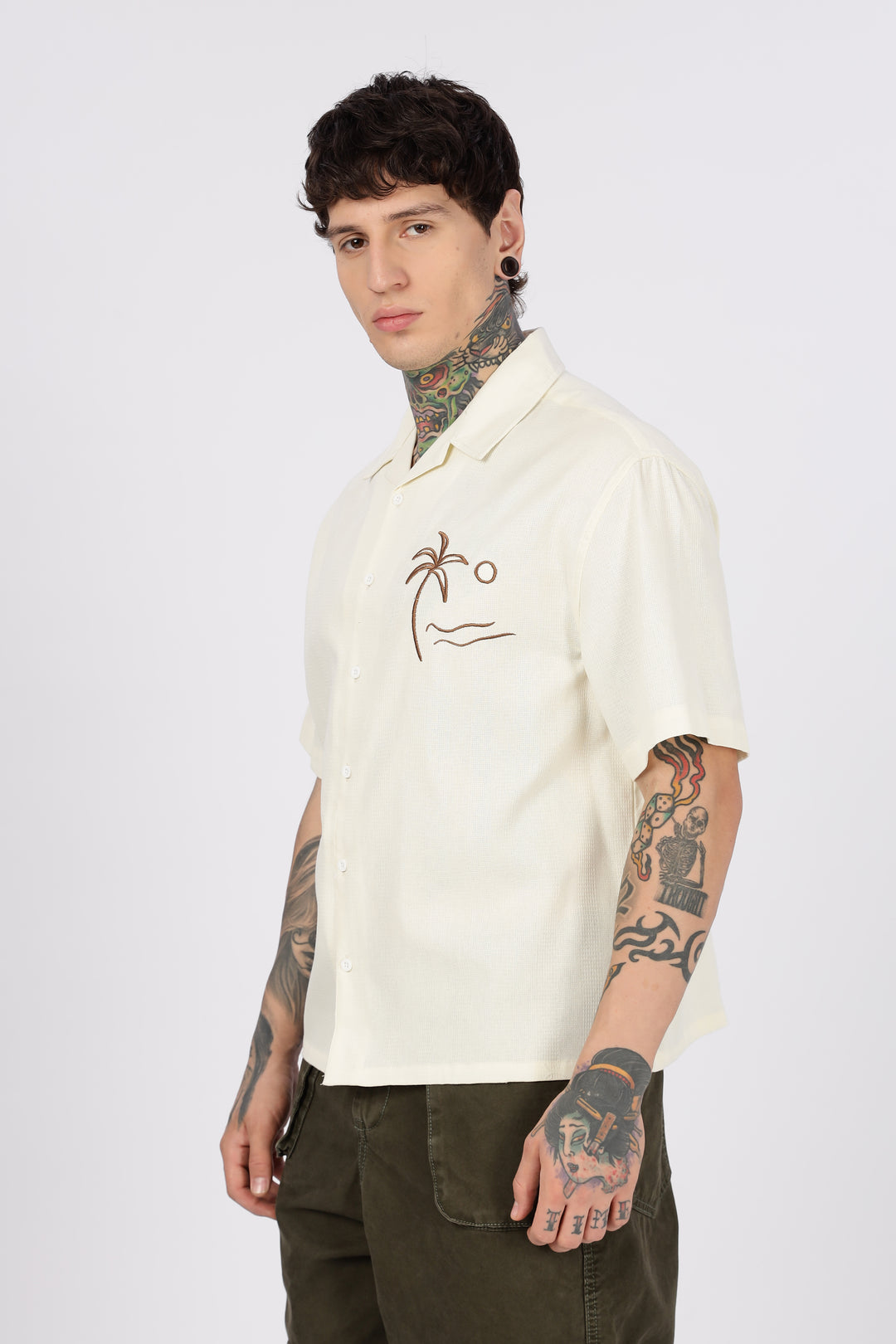 Beach: Textured Fabric Embroidery Shirt