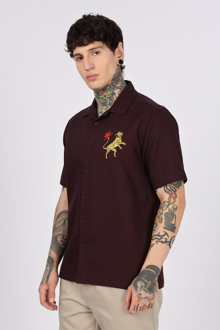 Tiger: Embroidery Textured Fabric Cuban shirt