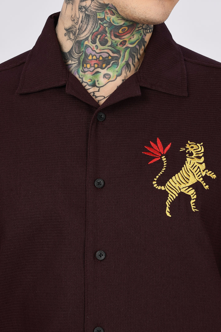 Tiger: Embroidery Textured Fabric Cuban shirt