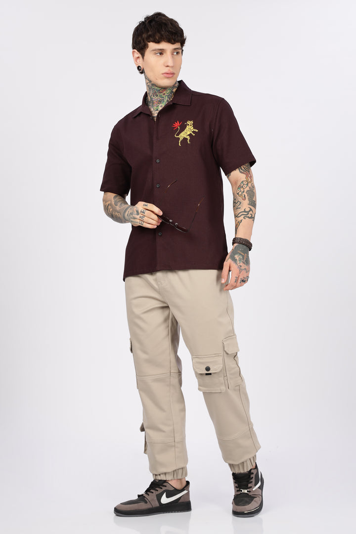 Tiger: Embroidery Textured Fabric Cuban shirt