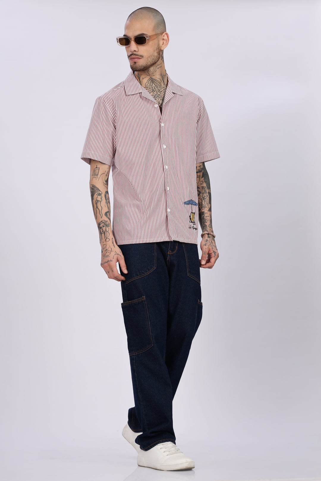 Holiday Chair : Embroidery Cuban Shirt