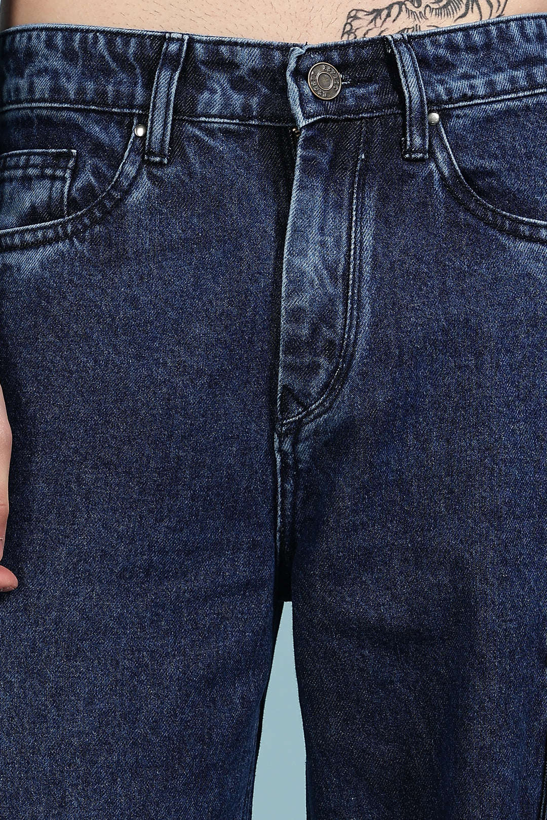 Classic: washed twin pockets cargo pants