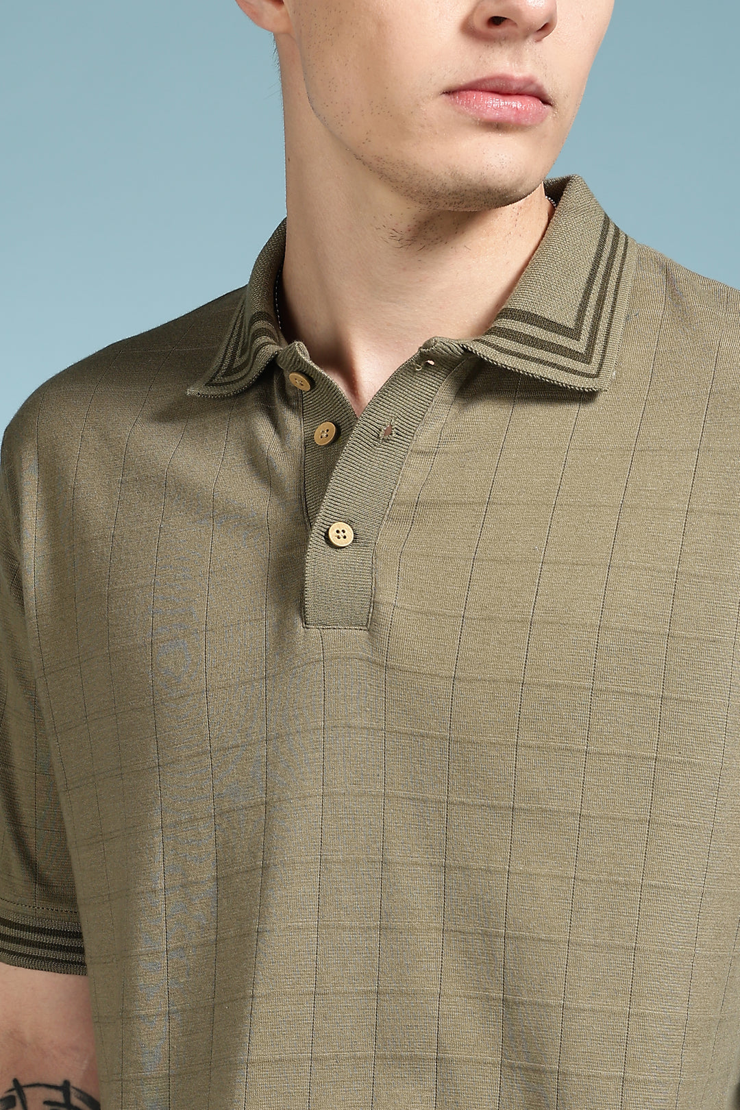 Olive Collar Textured Fabric Polo