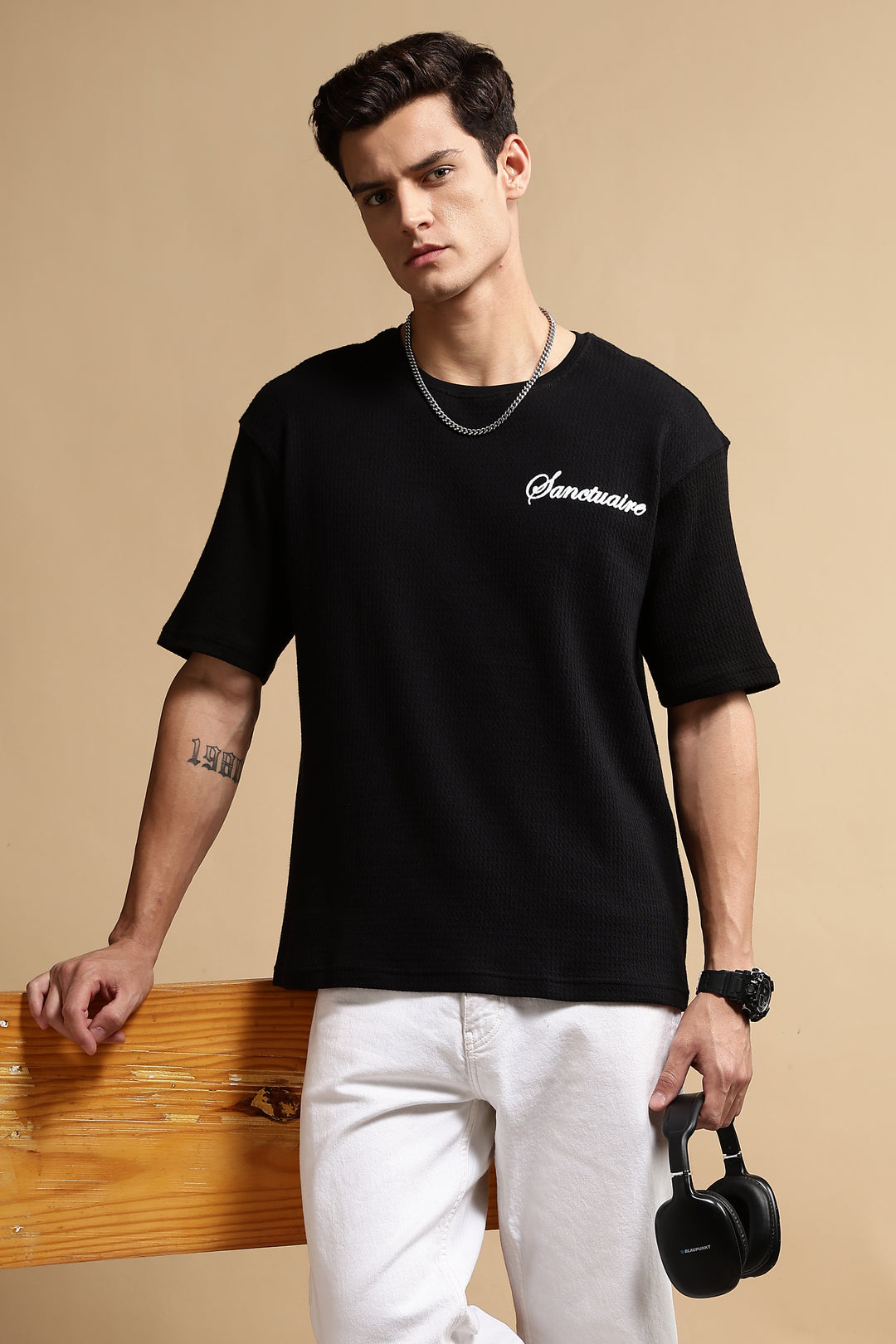 Sanctuaire Black Oversized T- Shirt