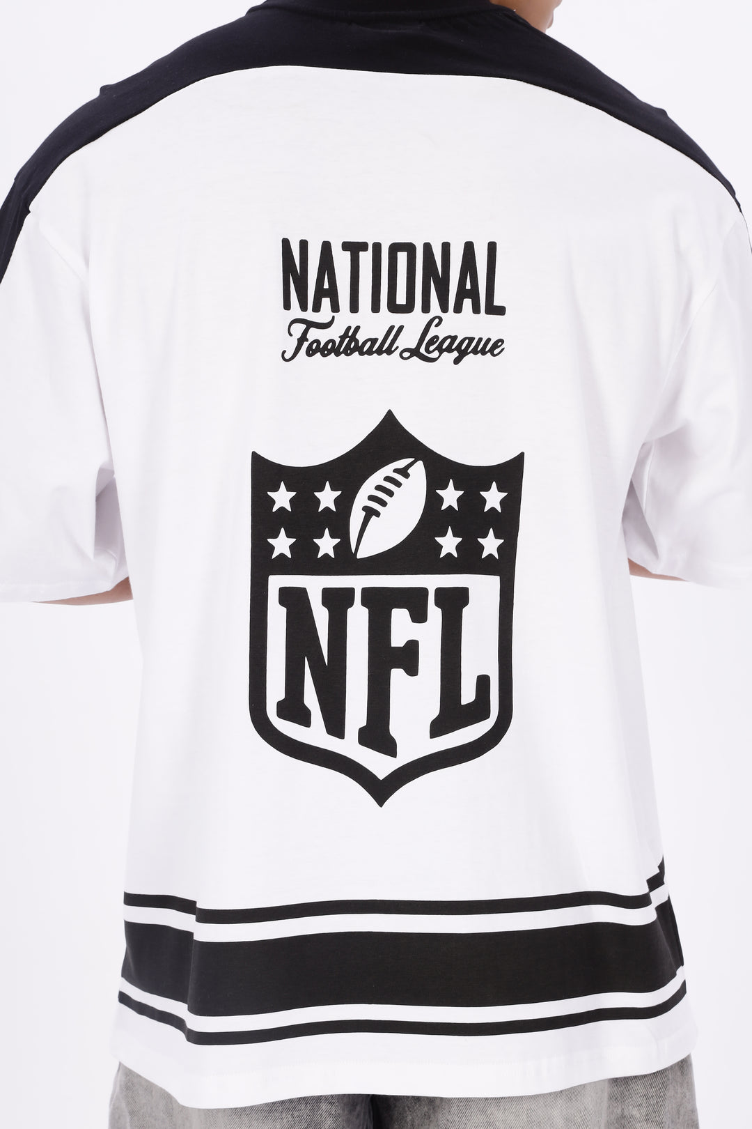 NFL: Black & White Oversized T-shirt