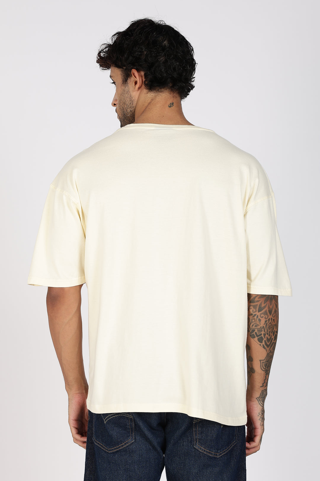 Blue Flames: cream Oversized T-shirt