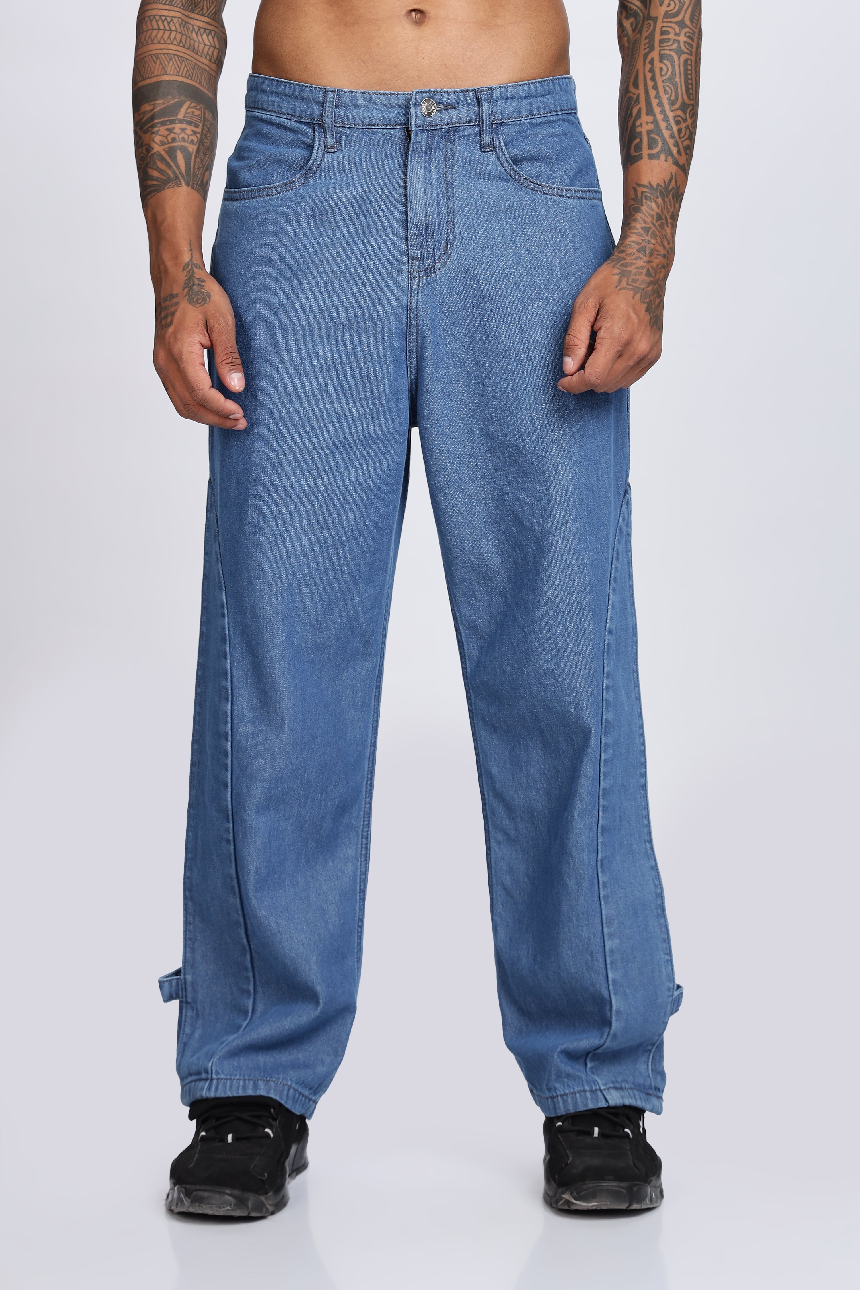 パンツ LE TWINS SS24 'Robi' cargo pants (ROBI DENIMCELESTE) Le twins 'robi' cargo trousers available on julian-fashion