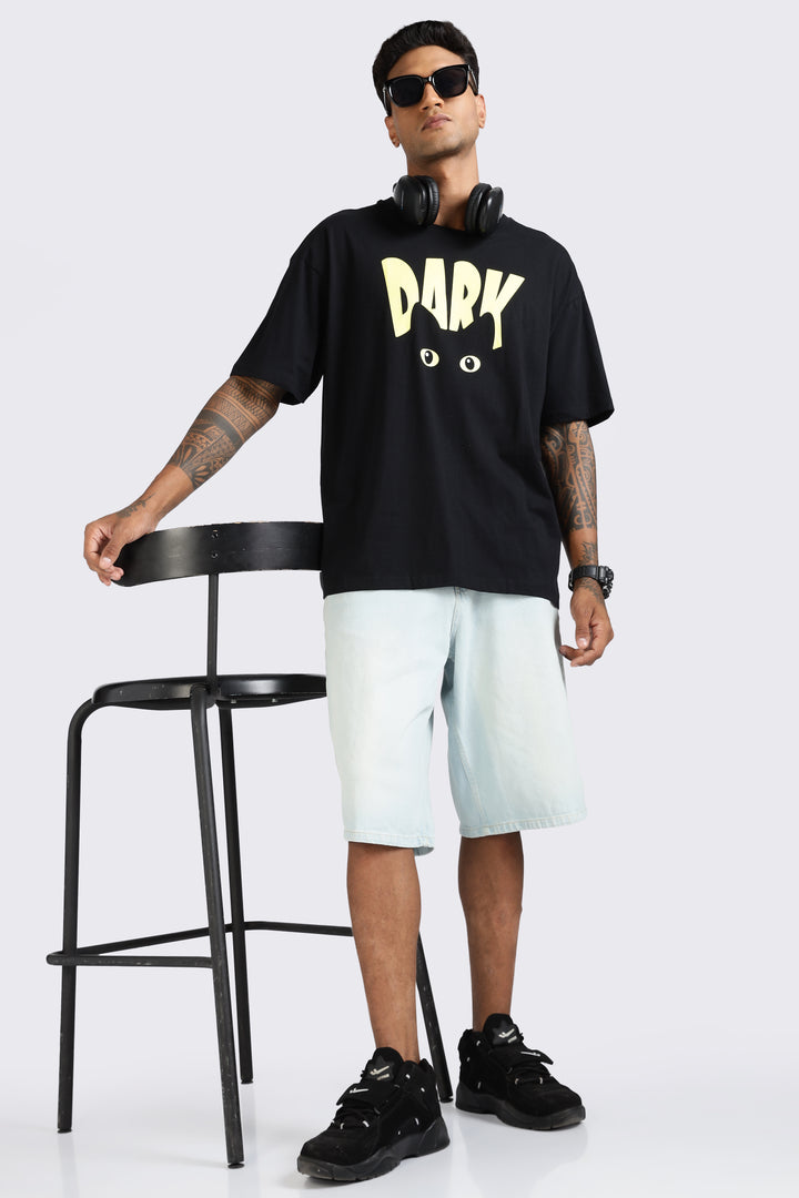 Dark: Oversized T-shirt
