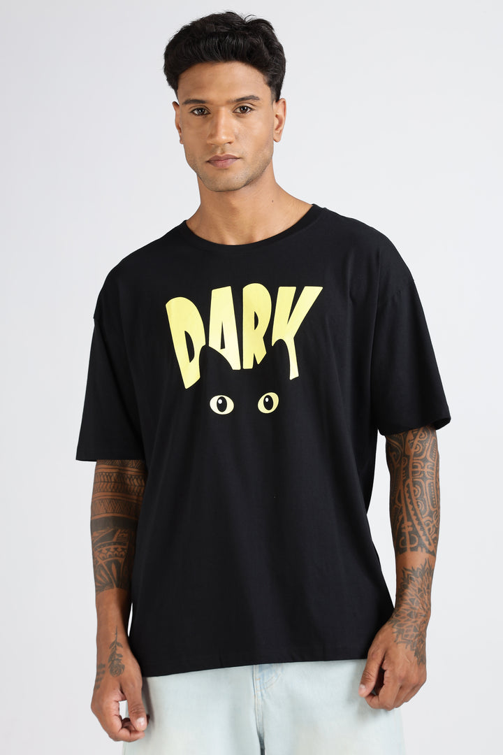 Dark: Oversized T-shirt