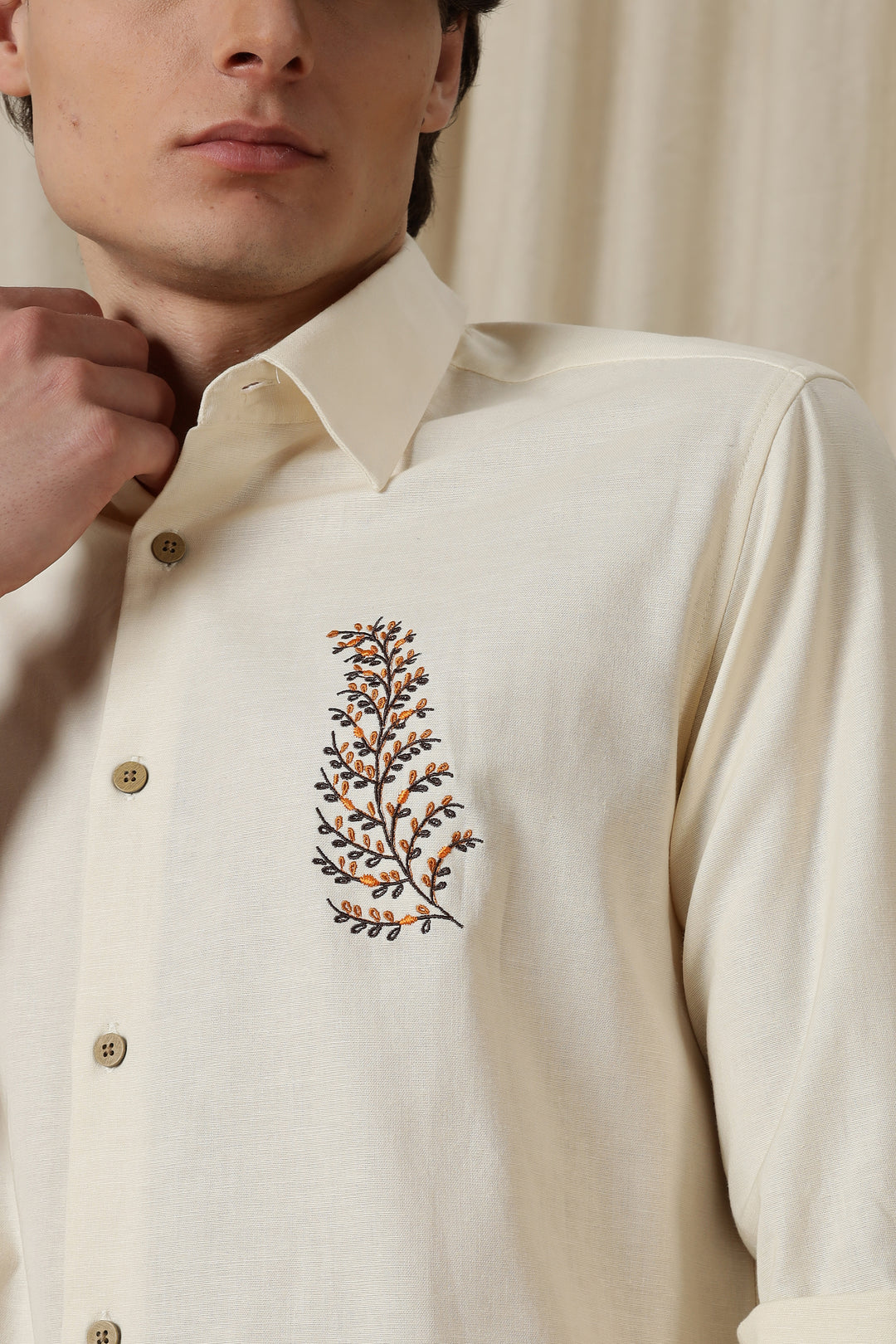 Leafy: Embroidery Cream Shirt