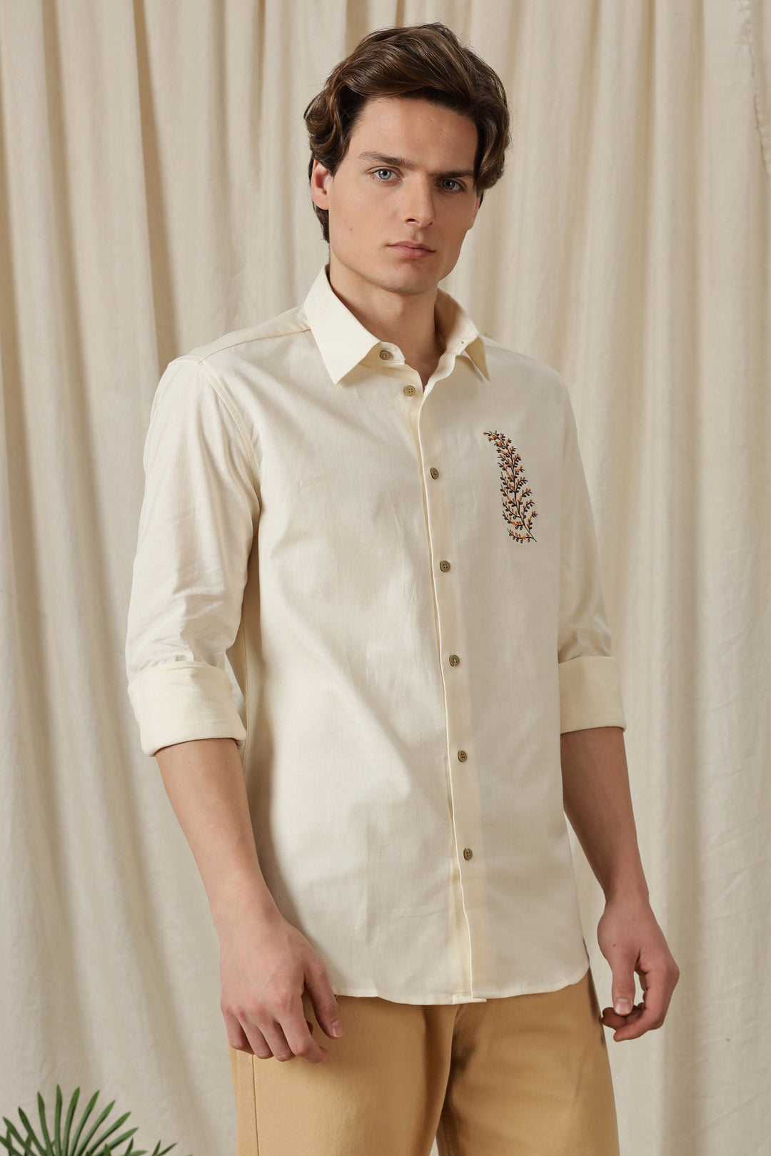 Leafy: Embroidery Cream Shirt