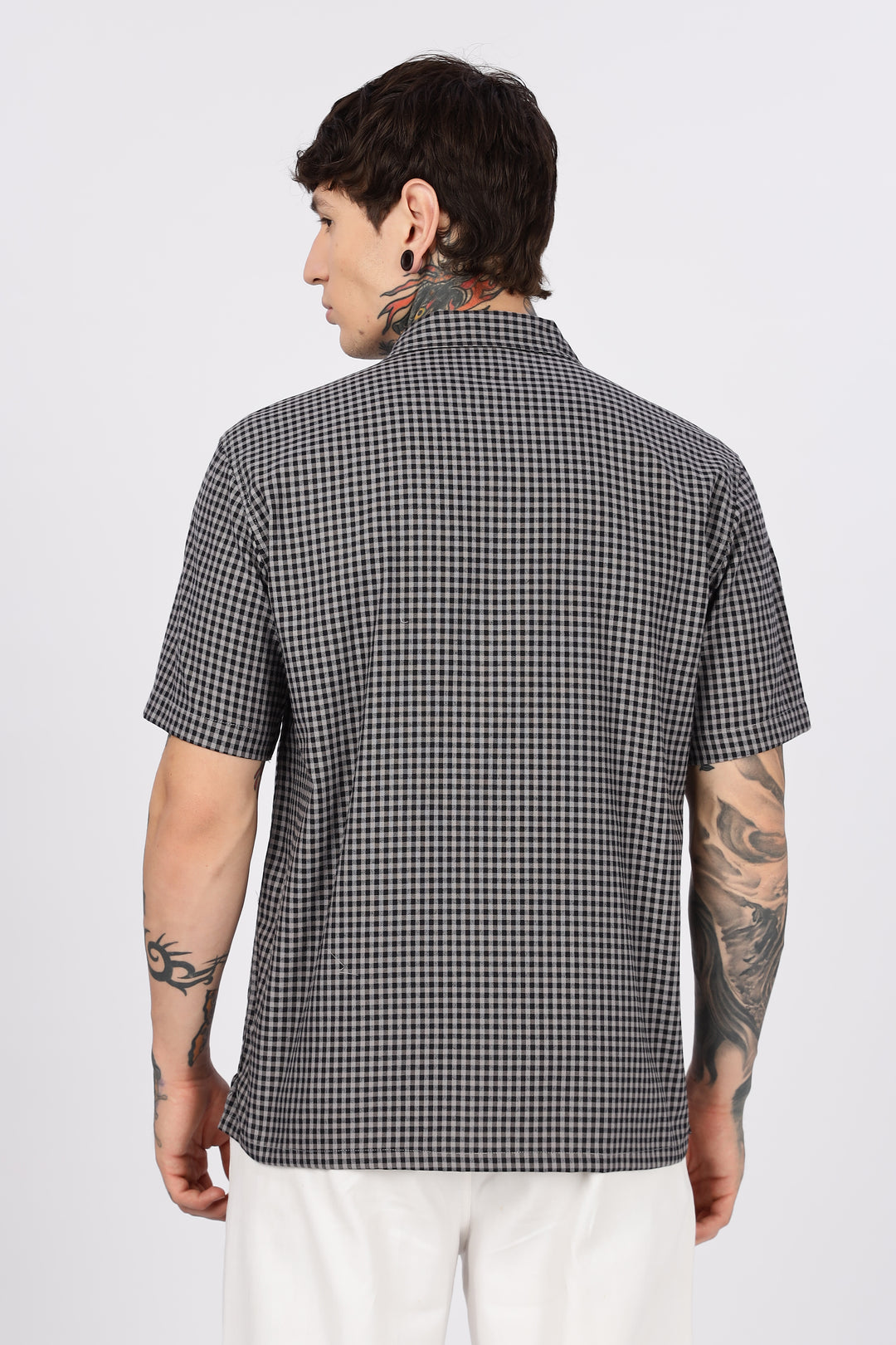 Chai : Black Checks Embroidery Cuban Shirt