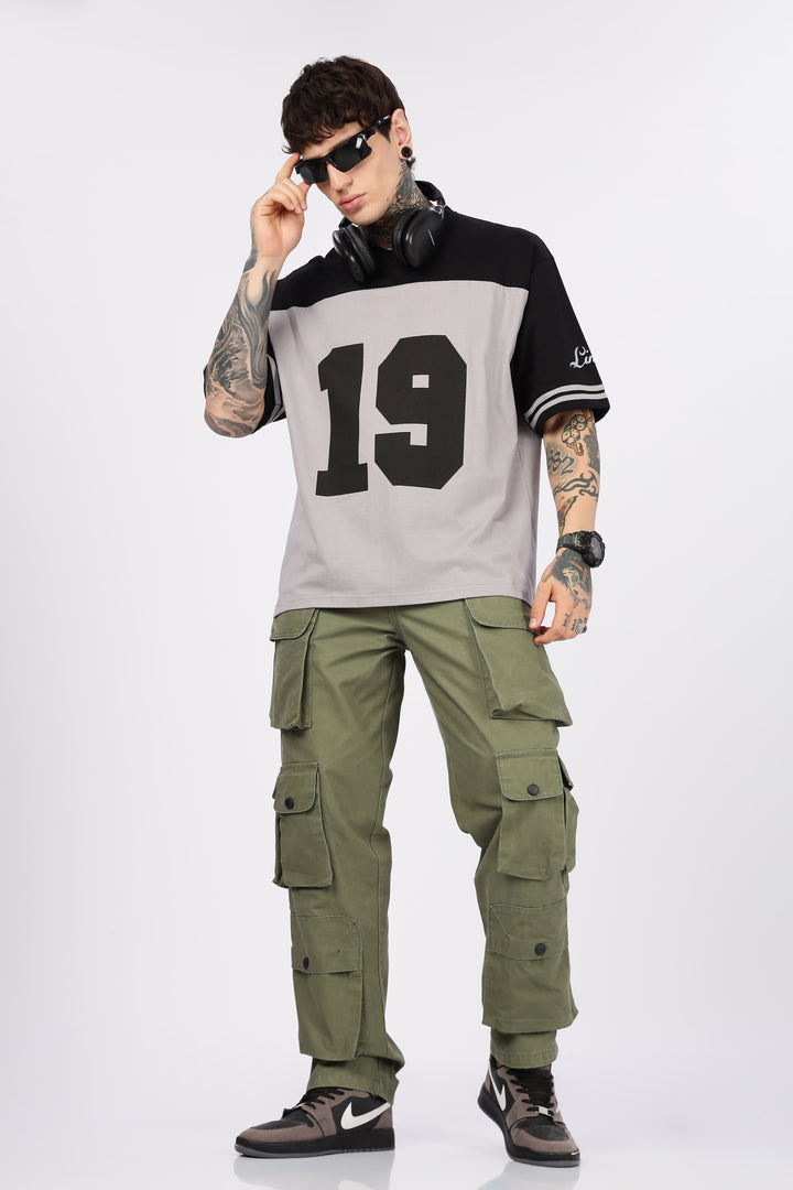 One-Nine: Oversized T-shirts