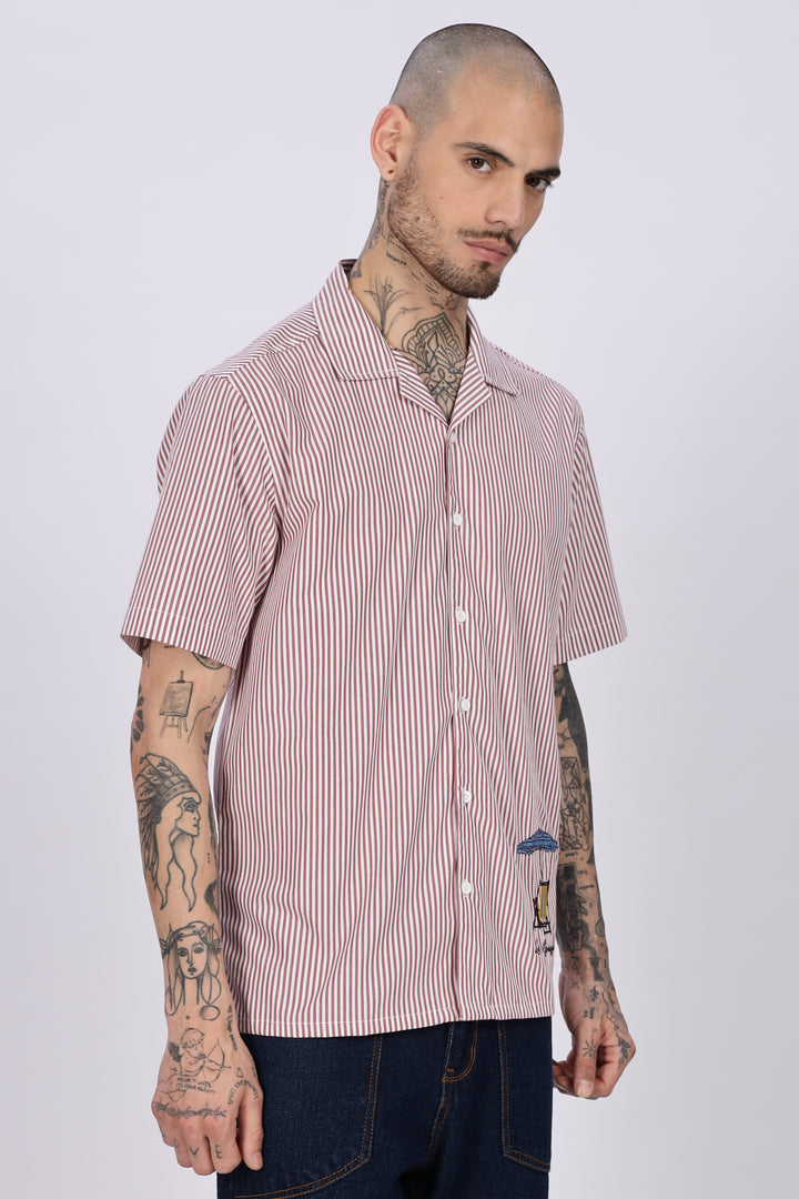 Holiday Chair : Embroidery Cuban Shirt