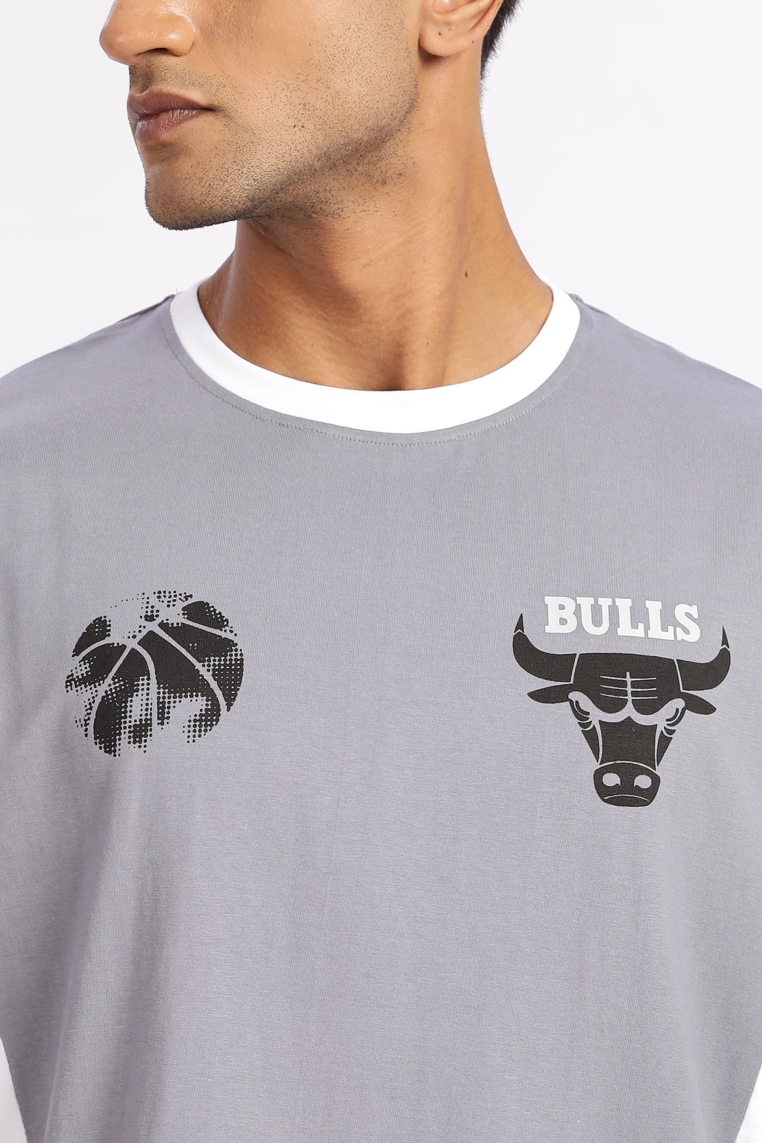 Chicago: Light Grey Oversized T-shirt