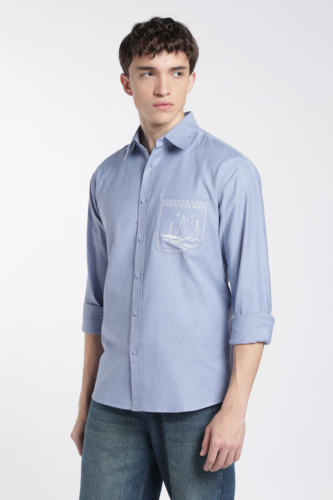 Pocket Yacht Embroidery : Linen Blue Shirt