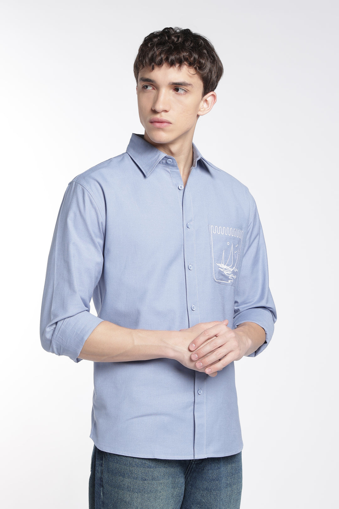 Pocket Yacht Embroidery : Linen Blue Shirt