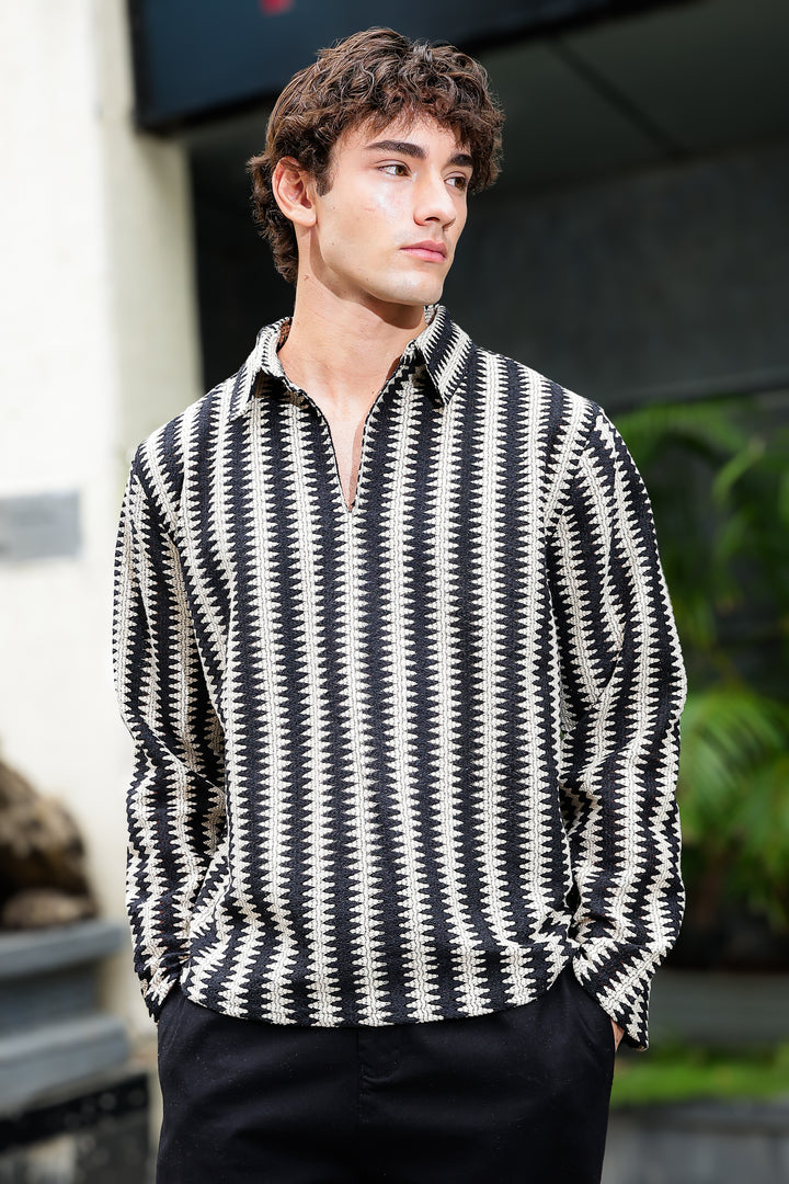 Long Sleeves : Black & Cream Zig Zag Crochet Shirt