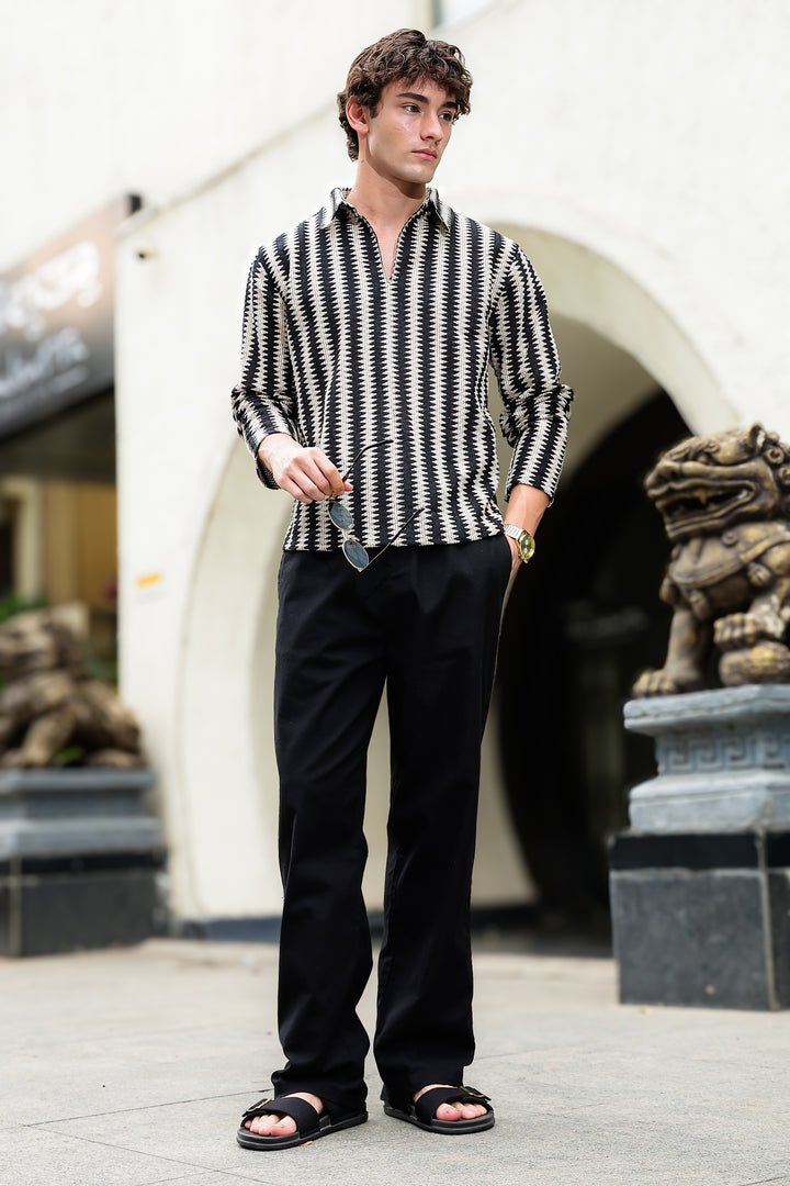 Long Sleeves : Black & Cream Zig Zag Crochet Shirt
