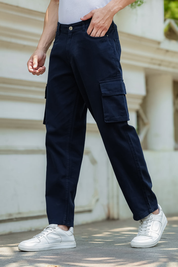 Essentials : Navy Cargo Pants