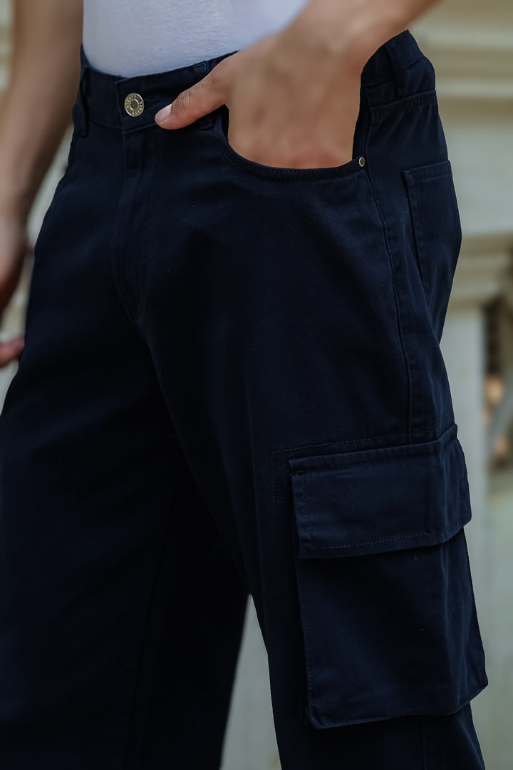 Essentials : Navy Cargo Pants