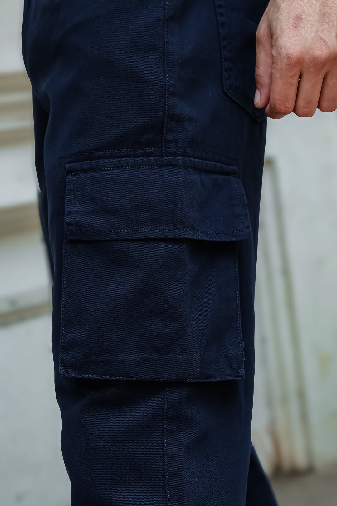 Essentials : Navy Cargo Pants