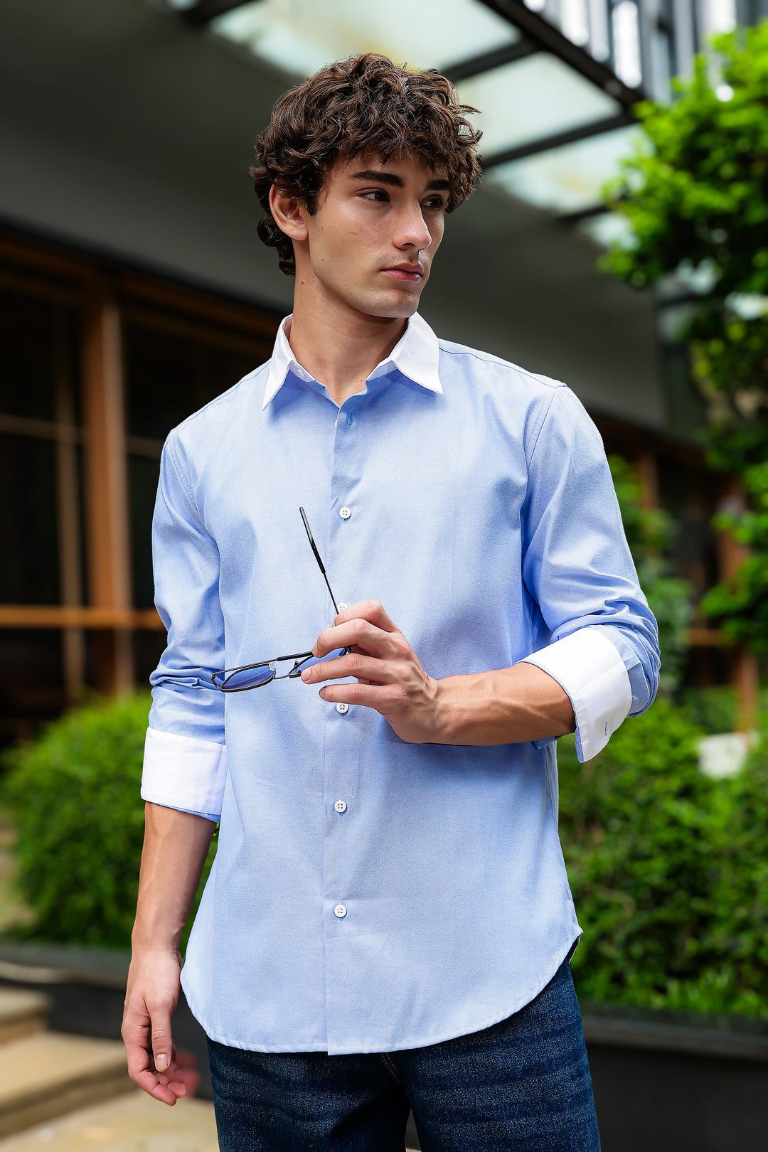 Contrast Collar : Oxford Blue Shirt