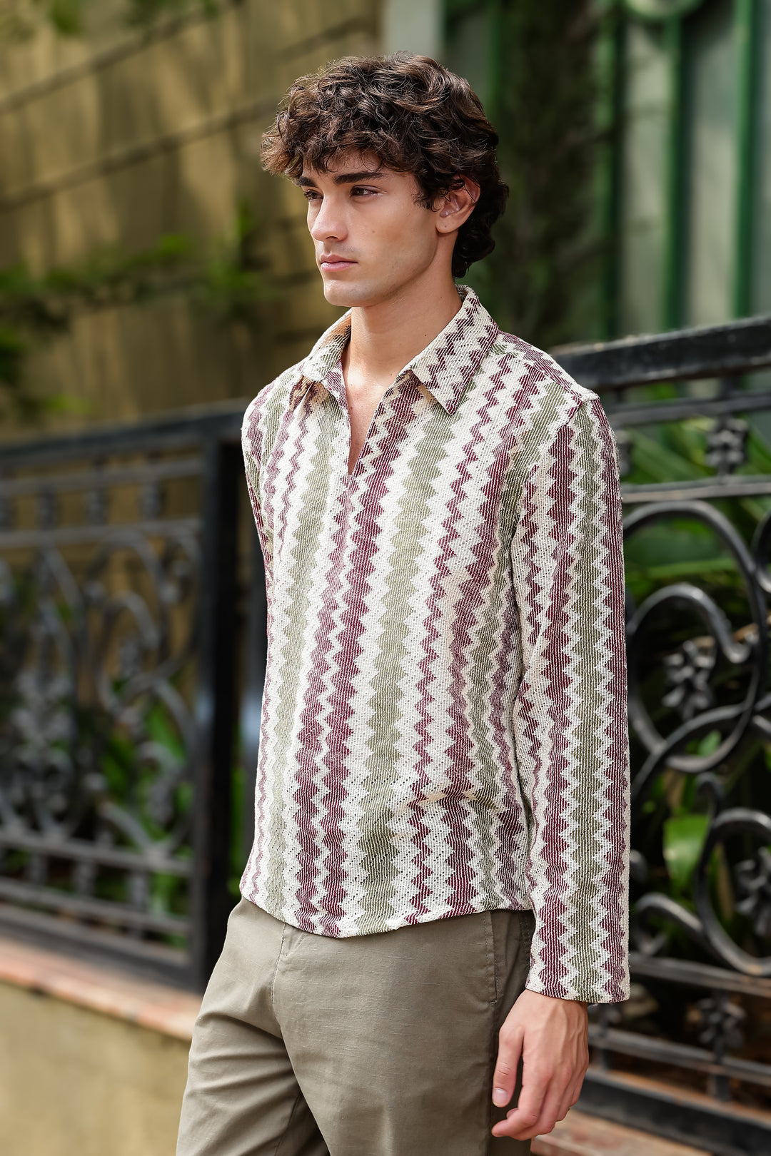 Long Sleeves : Zig Zag Crochet Shirt