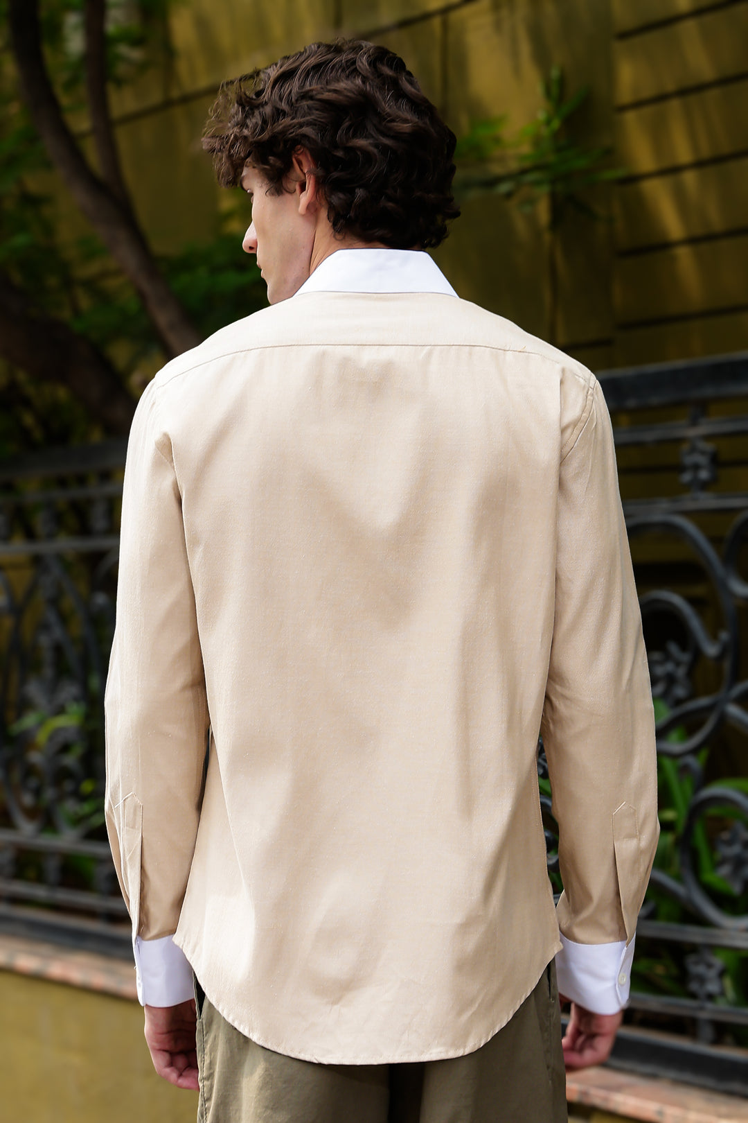 Contrast Collar : Oxford Beige Shirt