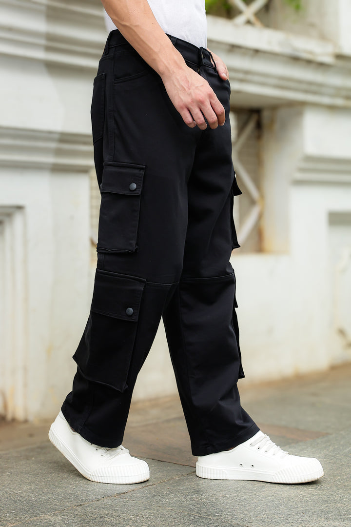 Classic: Black Twill Cargo Pants