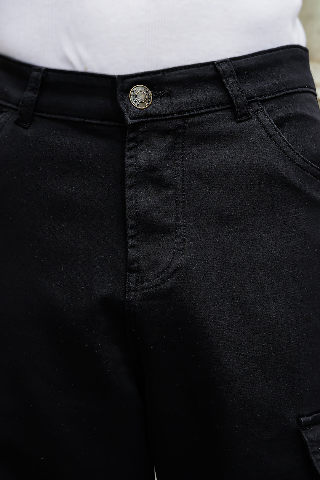Classic: Black Twill Cargo Pants