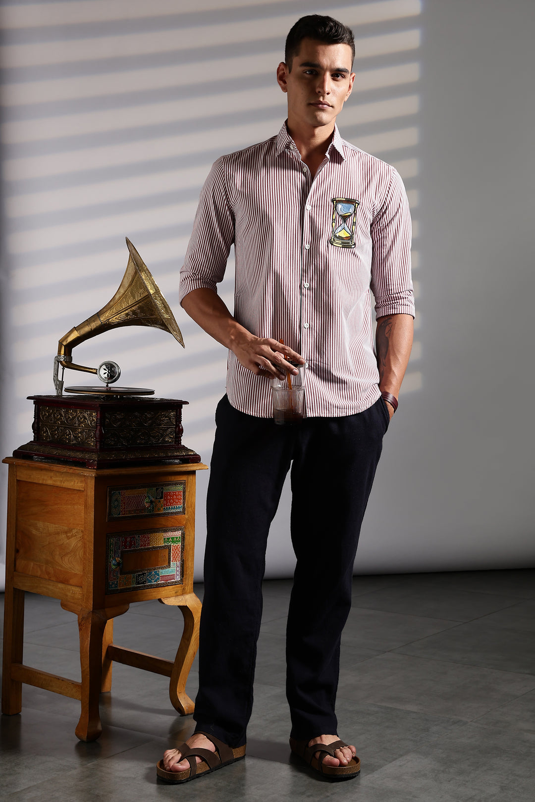 Sand Clock: Embroidery Stripes Shirt
