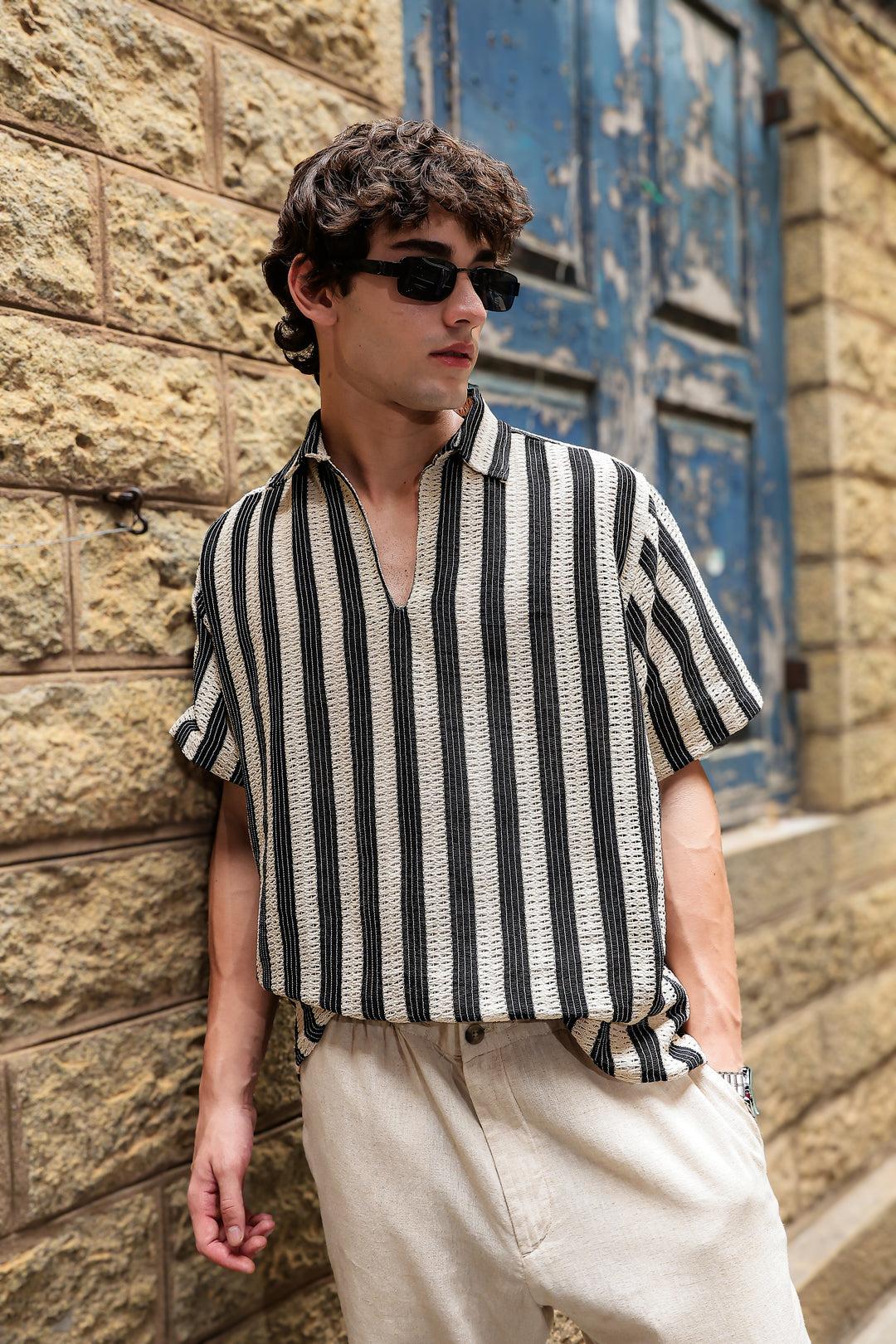 Short Sleeve : Back Ecru Crochet Shirt