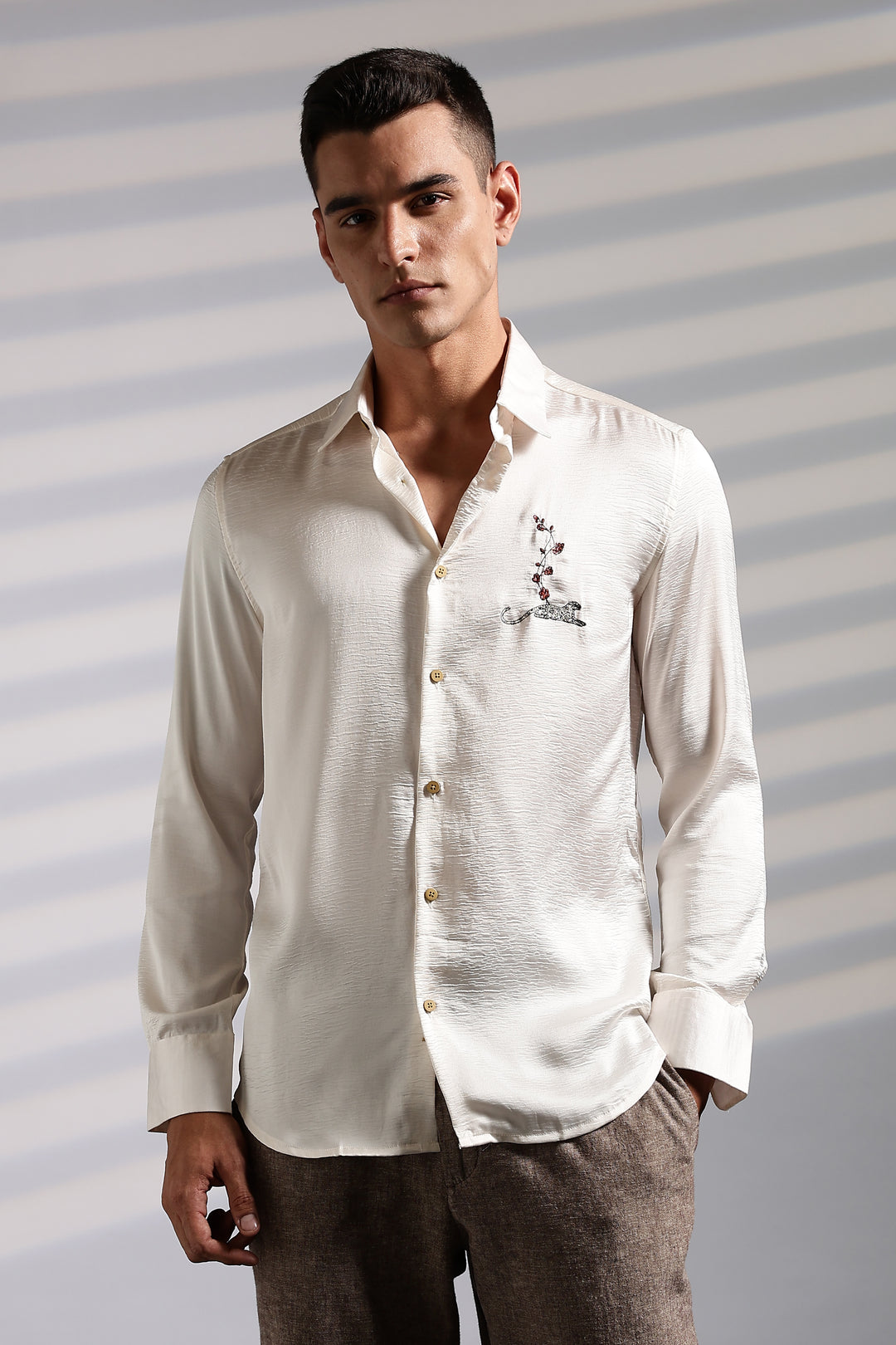 Elegant embroidery Textured fabric Shirt