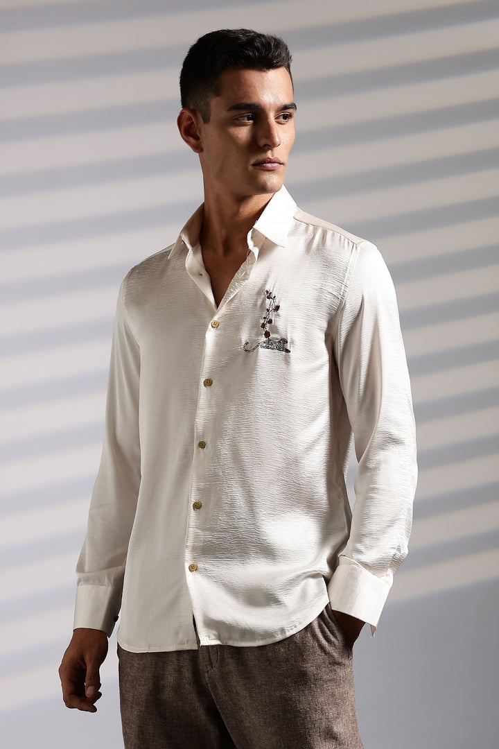 Elegant embroidery Textured fabric Shirt