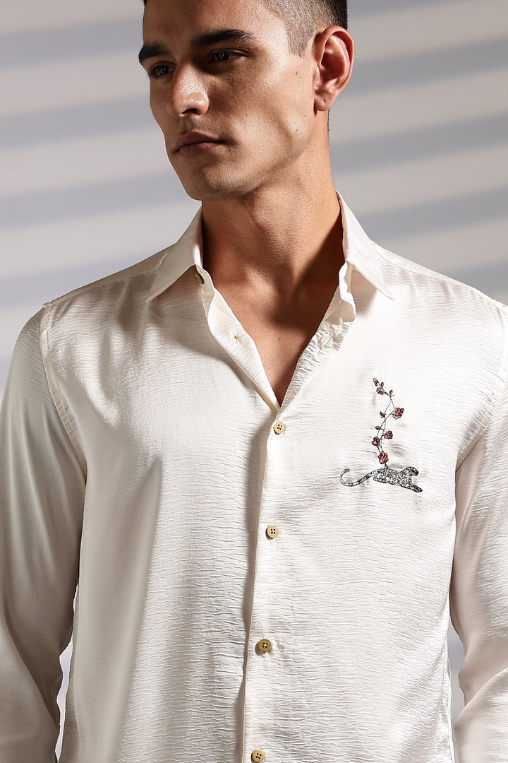 Elegant embroidery Textured fabric Shirt