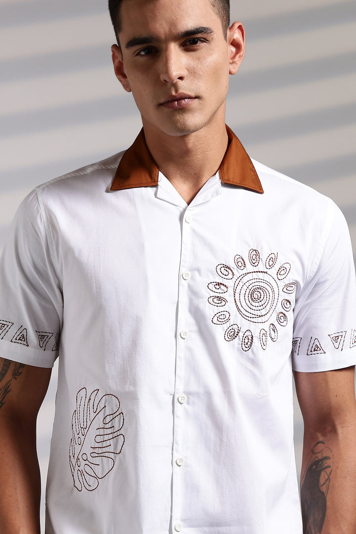 Sun: White Embroidery Cotton Cuban Shirt