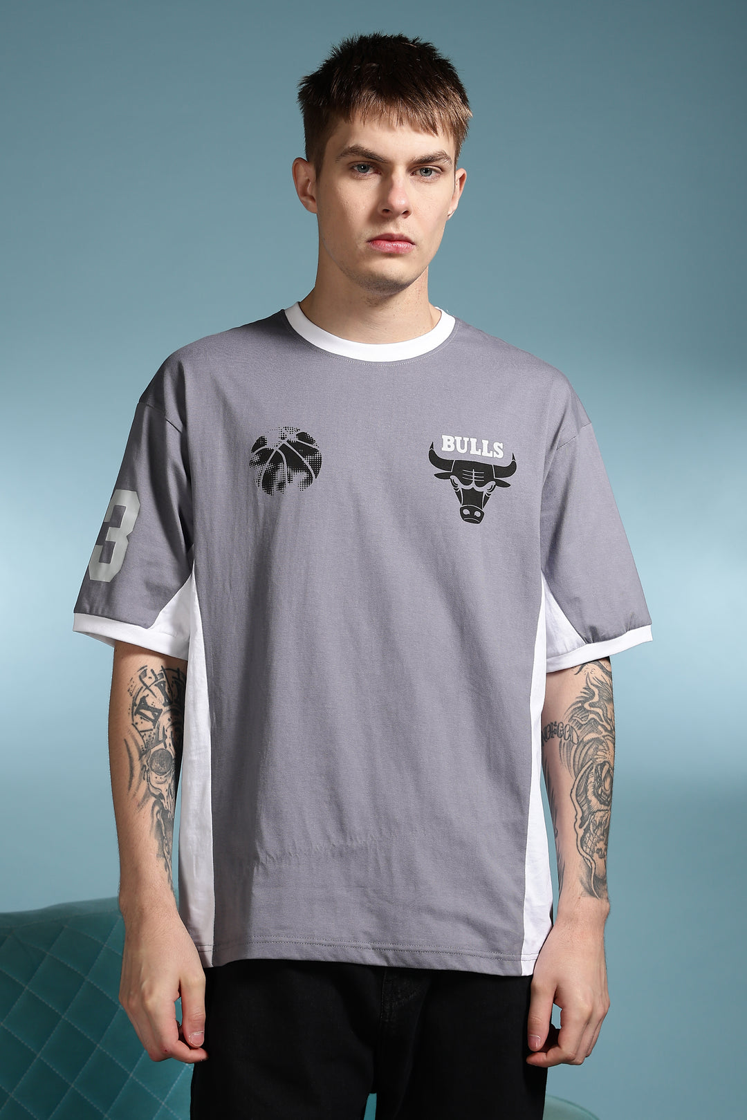 Chicago: Light Grey Oversized T-shirt