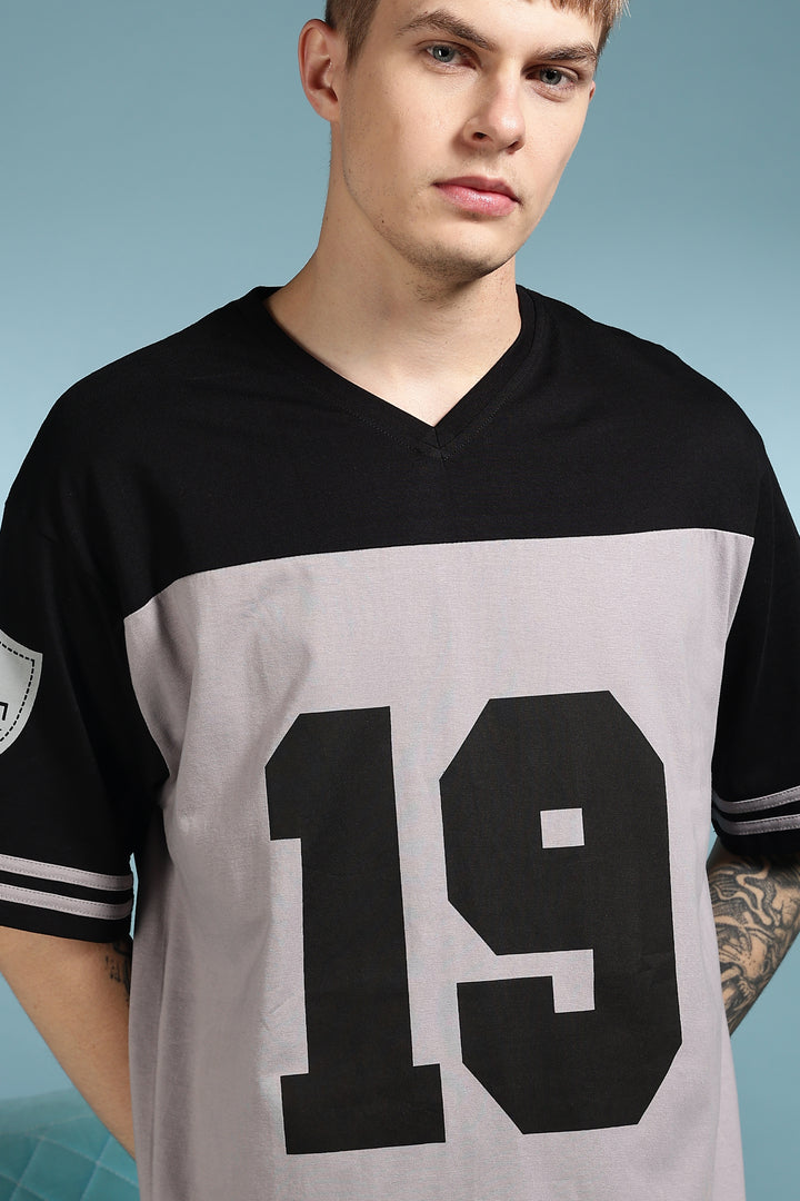 One-Nine: Oversized T-shirts