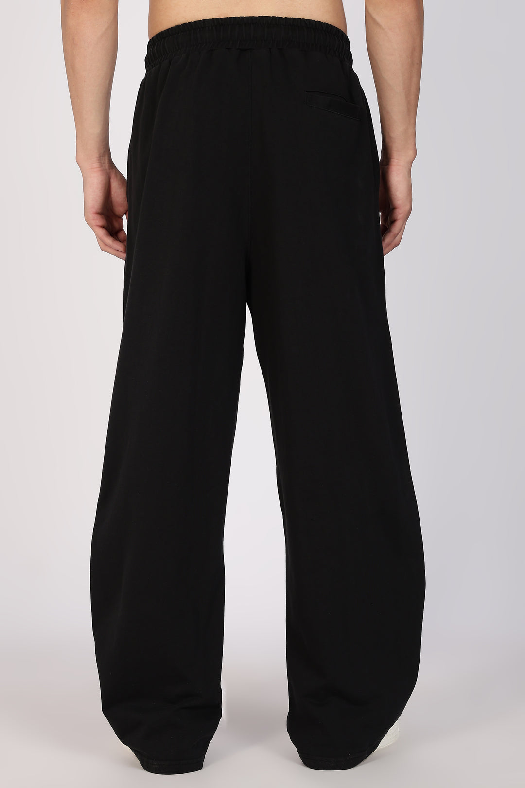 Korean Fit: Black Solid Joggers