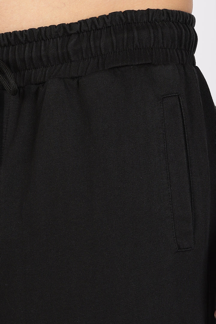 Korean Fit: Black Solid Joggers