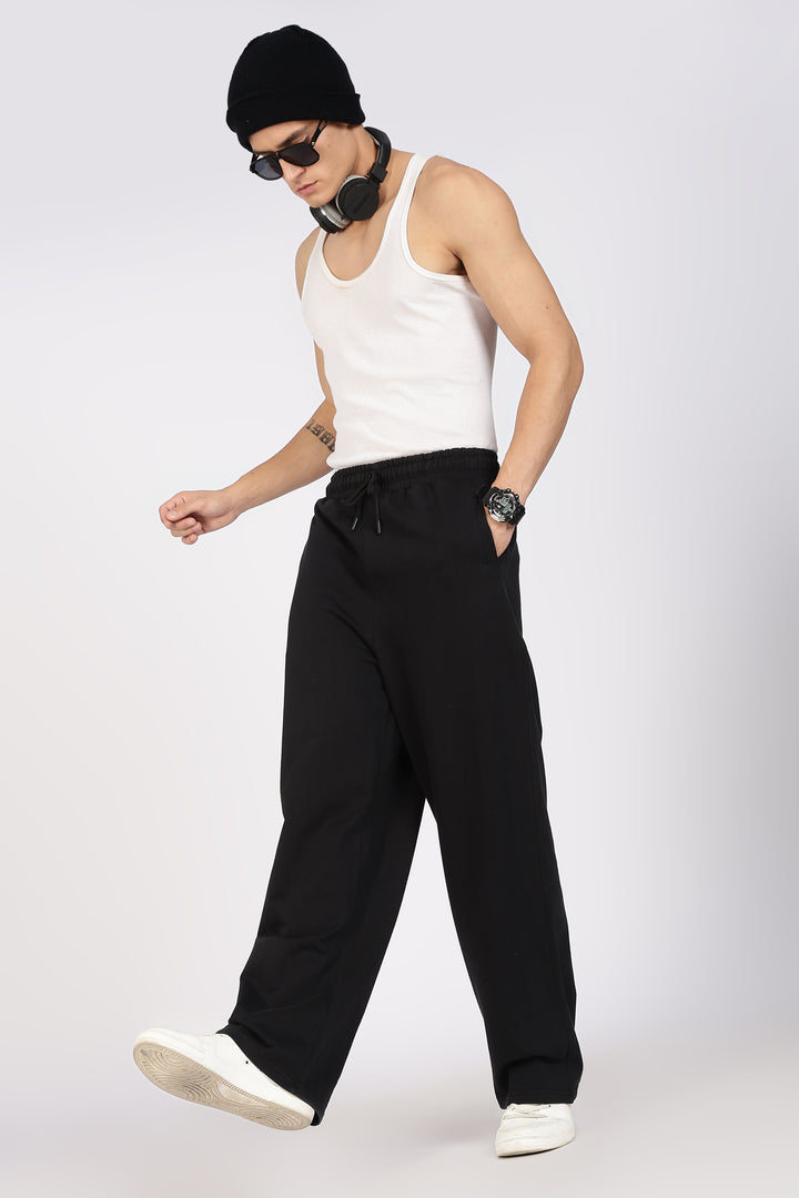Korean Fit: Black Solid Joggers