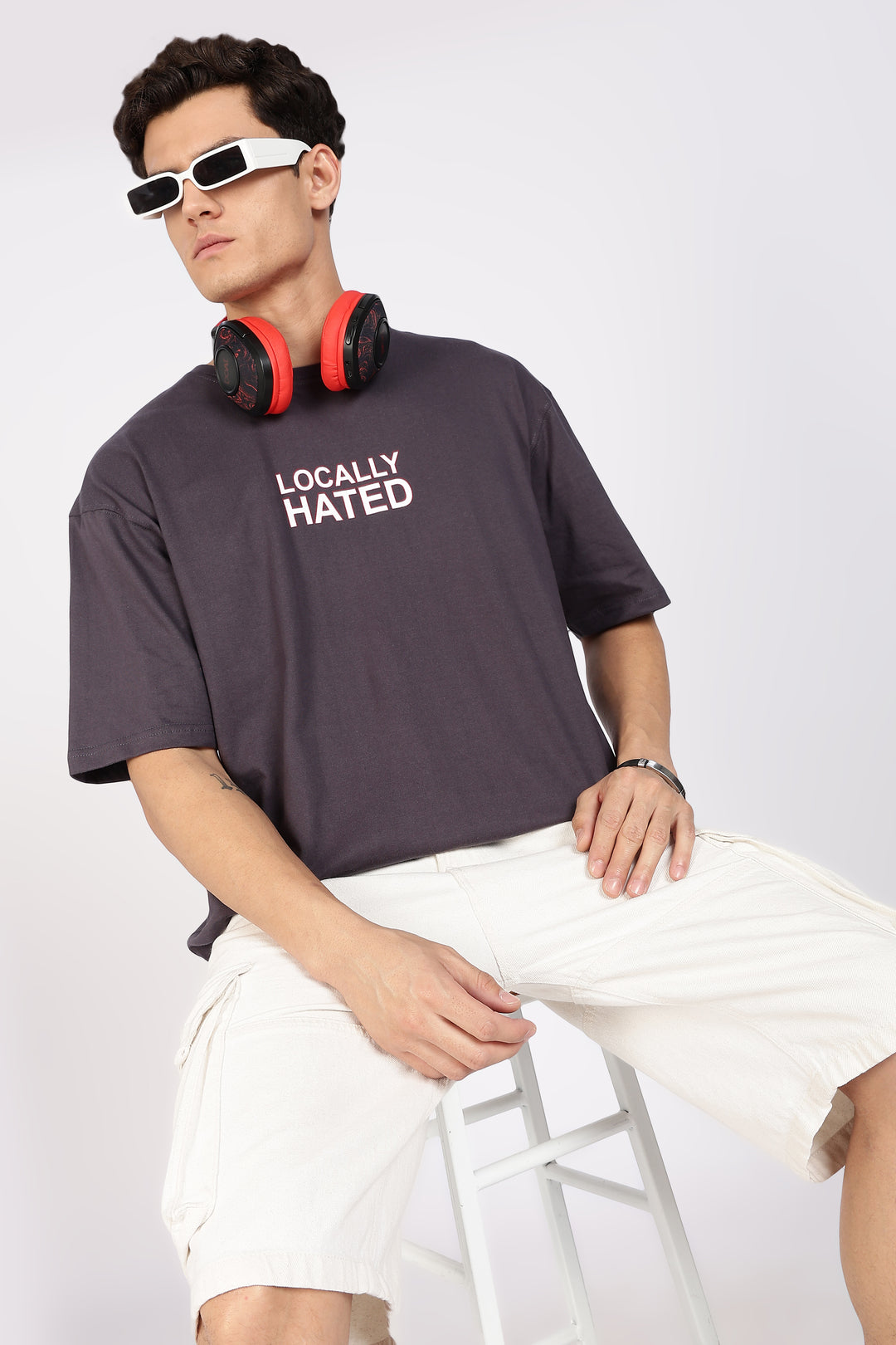 Locally Hated : Grey Oversized t-shirt