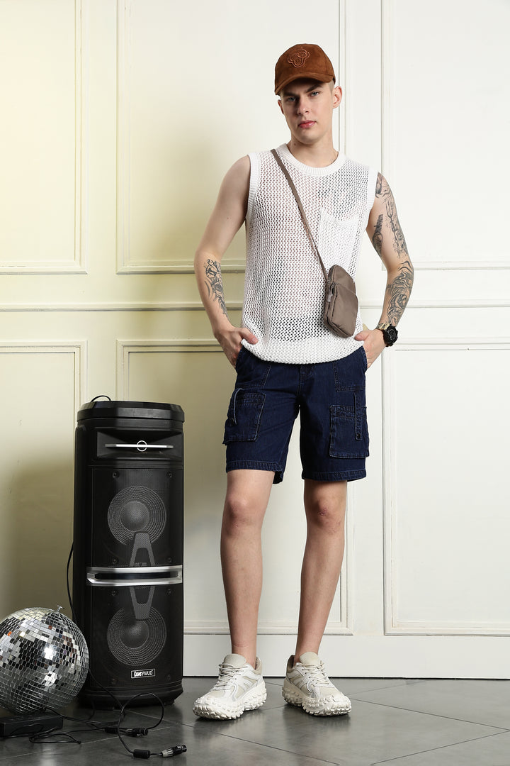 Street style washed denim shorts